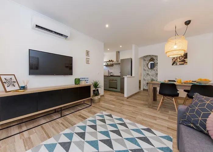 Apartmán Lara *