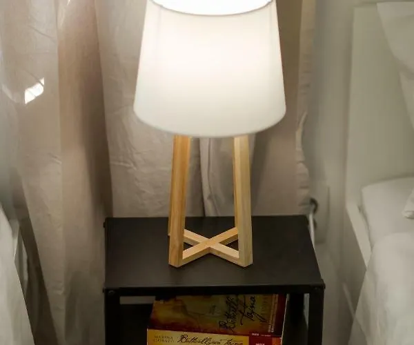 Lara Apartmán *